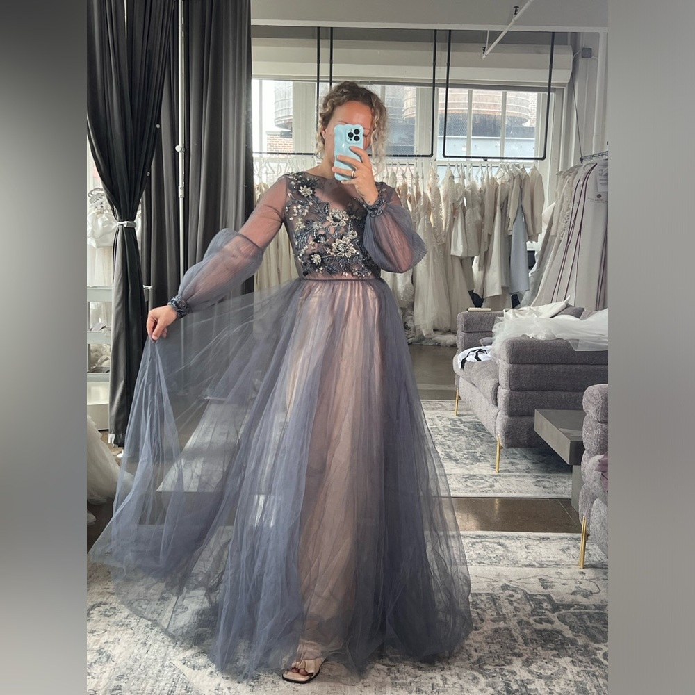 Dress for maturity photo shoot